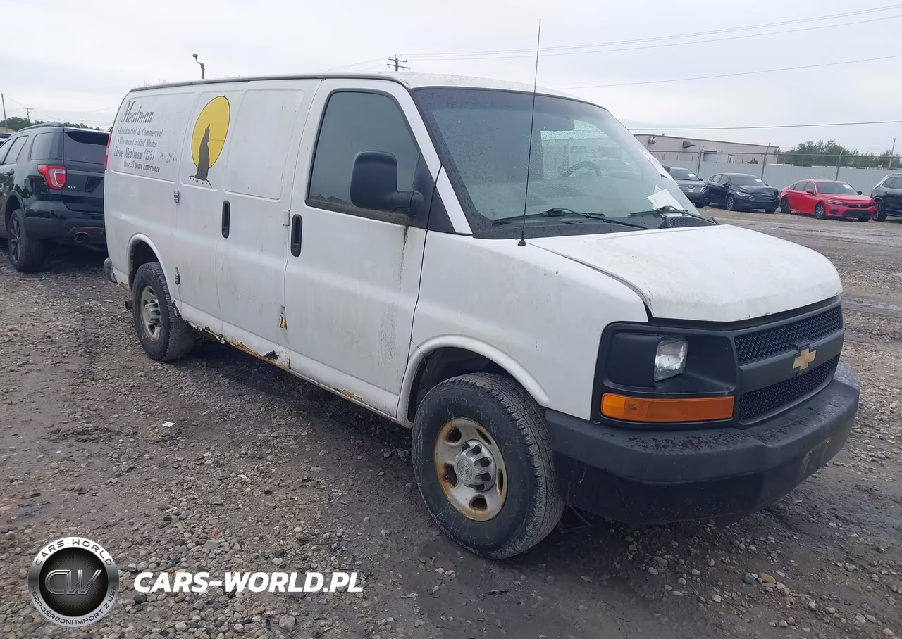 2009 Chevrolet Express 2500 Work Van