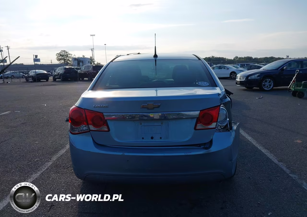 2011 Chevrolet Cruze Ls VIN:1G1PC5SH9B7101269 - 16