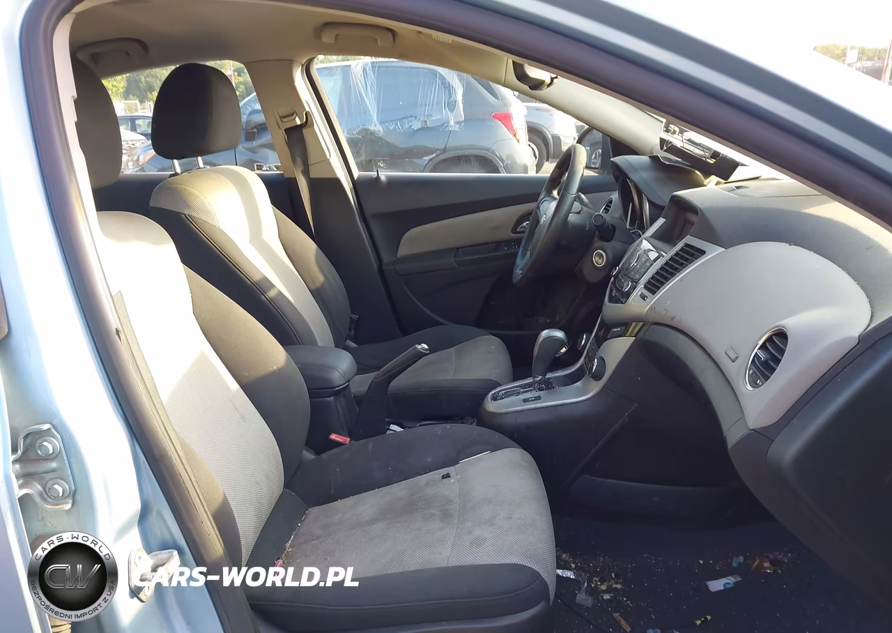 2011 Chevrolet Cruze Ls VIN:1G1PC5SH9B7101269 - 5