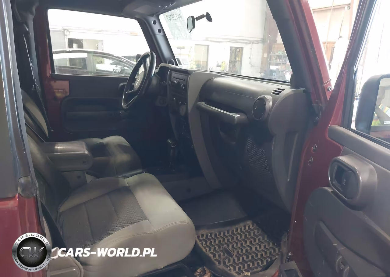 2010 Jeep Wrangler Sport VIN:1J4AA2D16AL103496 - 5