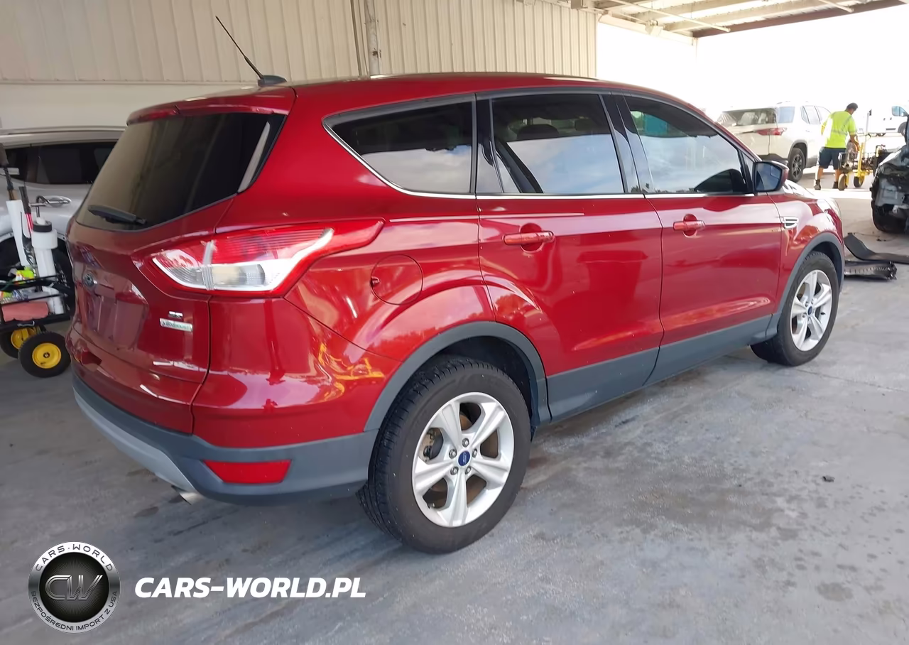 2015 Ford Escape Se VIN:1FMCU0GX4FUA57531 - 4