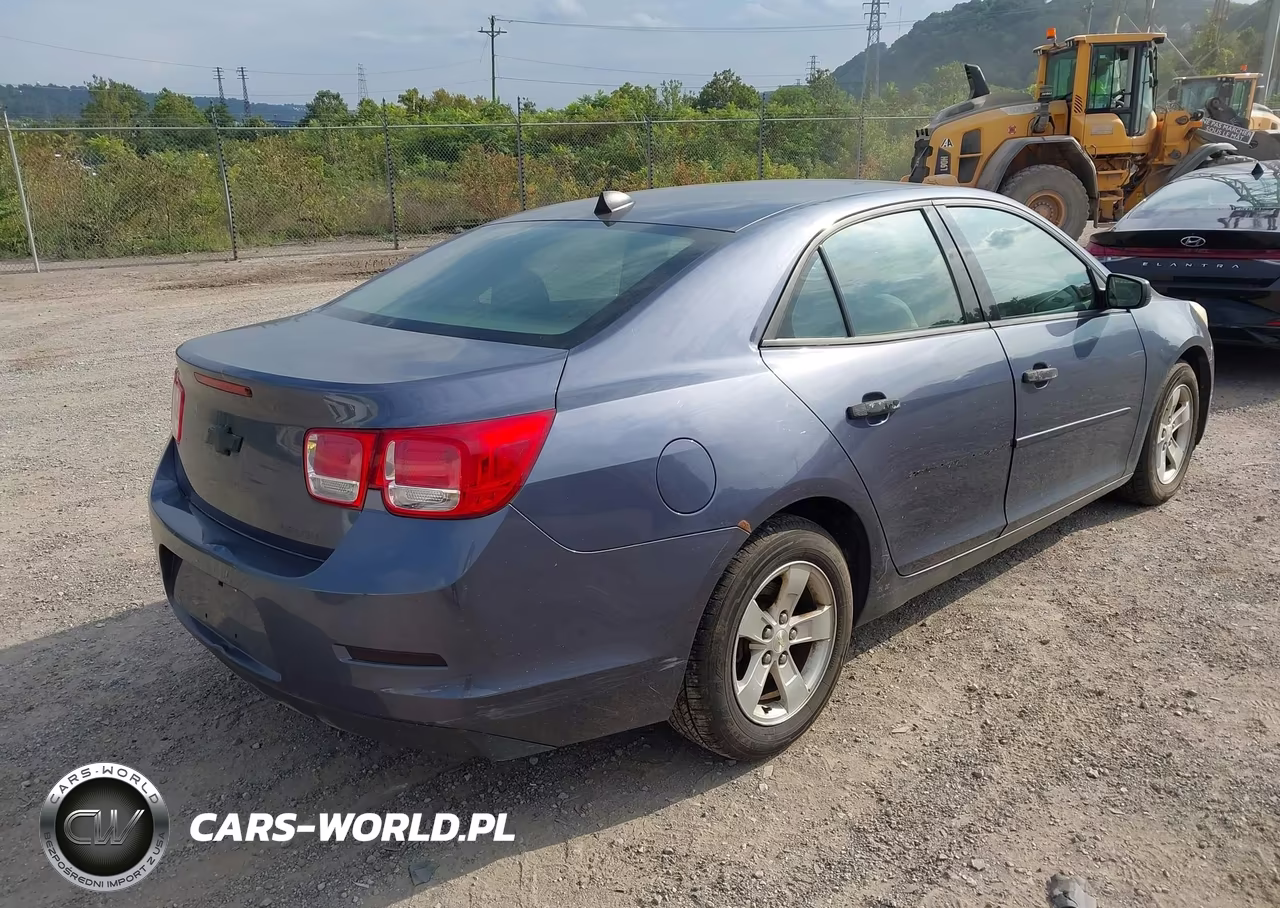 2014 Chevrolet Malibu 1Ls VIN:1G11B5SL7EF293105 - 4