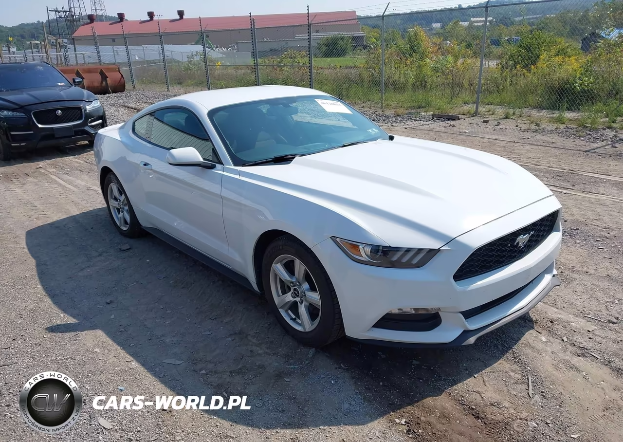 2017 Ford Mustang V6