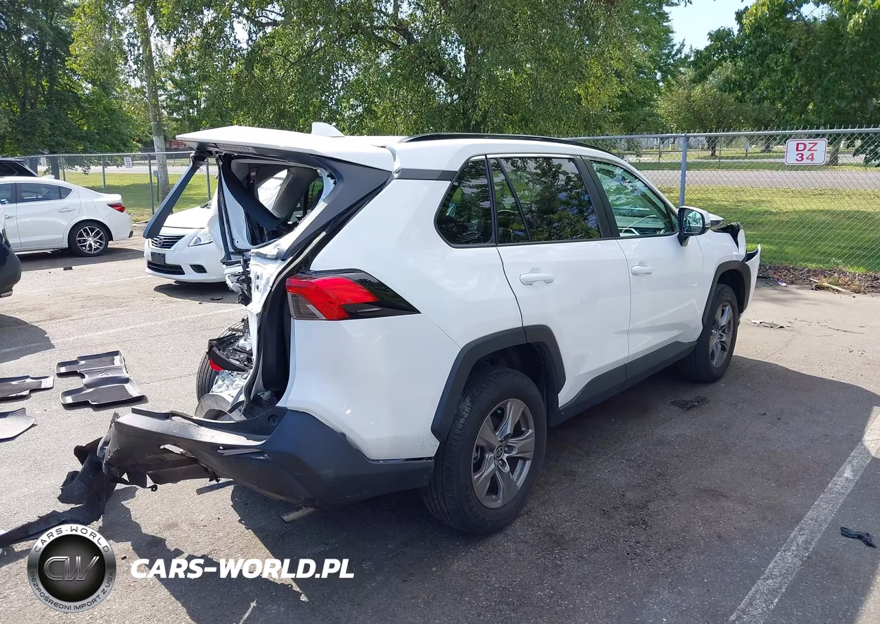 2023 Toyota Rav4 Xle VIN:2T3P1RFV8PC350793 - 4