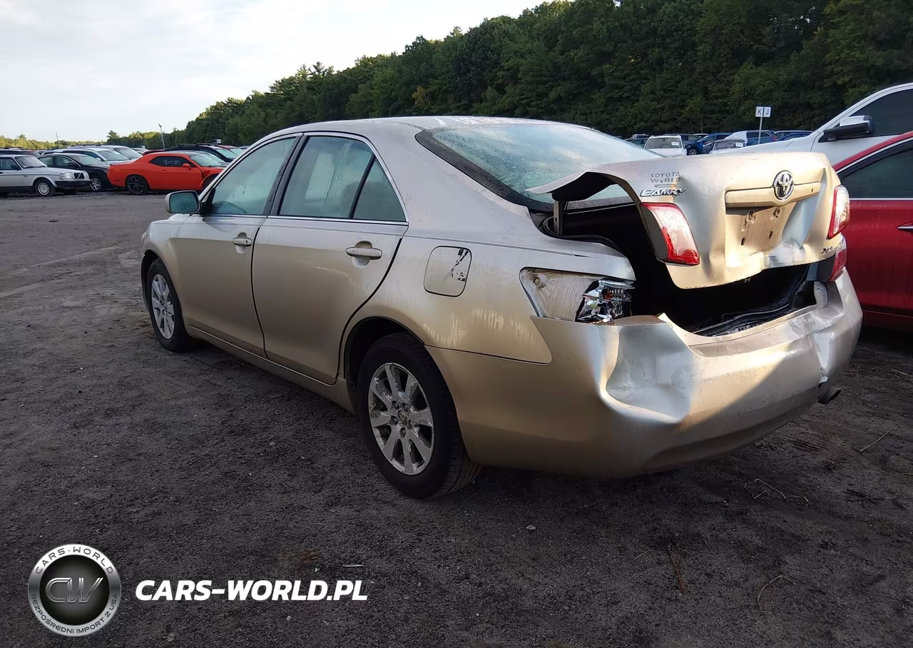 2007 Toyota Camry Xle VIN:JTNBE46KX73103554 - 3