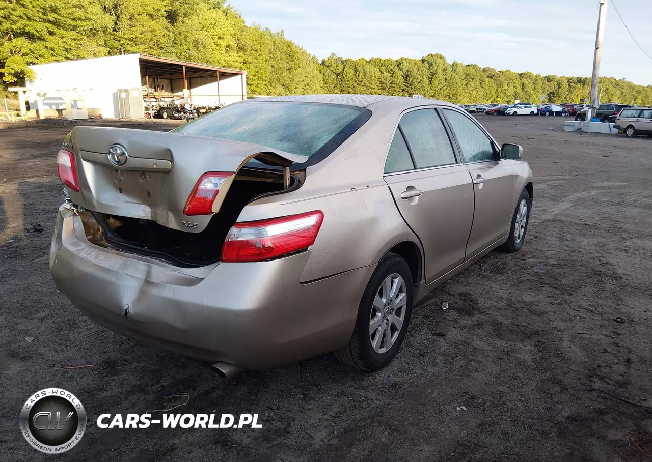 2007 Toyota Camry Xle VIN:JTNBE46KX73103554 - 4