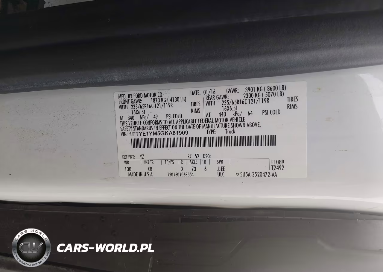 2016 Ford Transit-150 VIN:1FTYE1YM5GKA61909 - 9