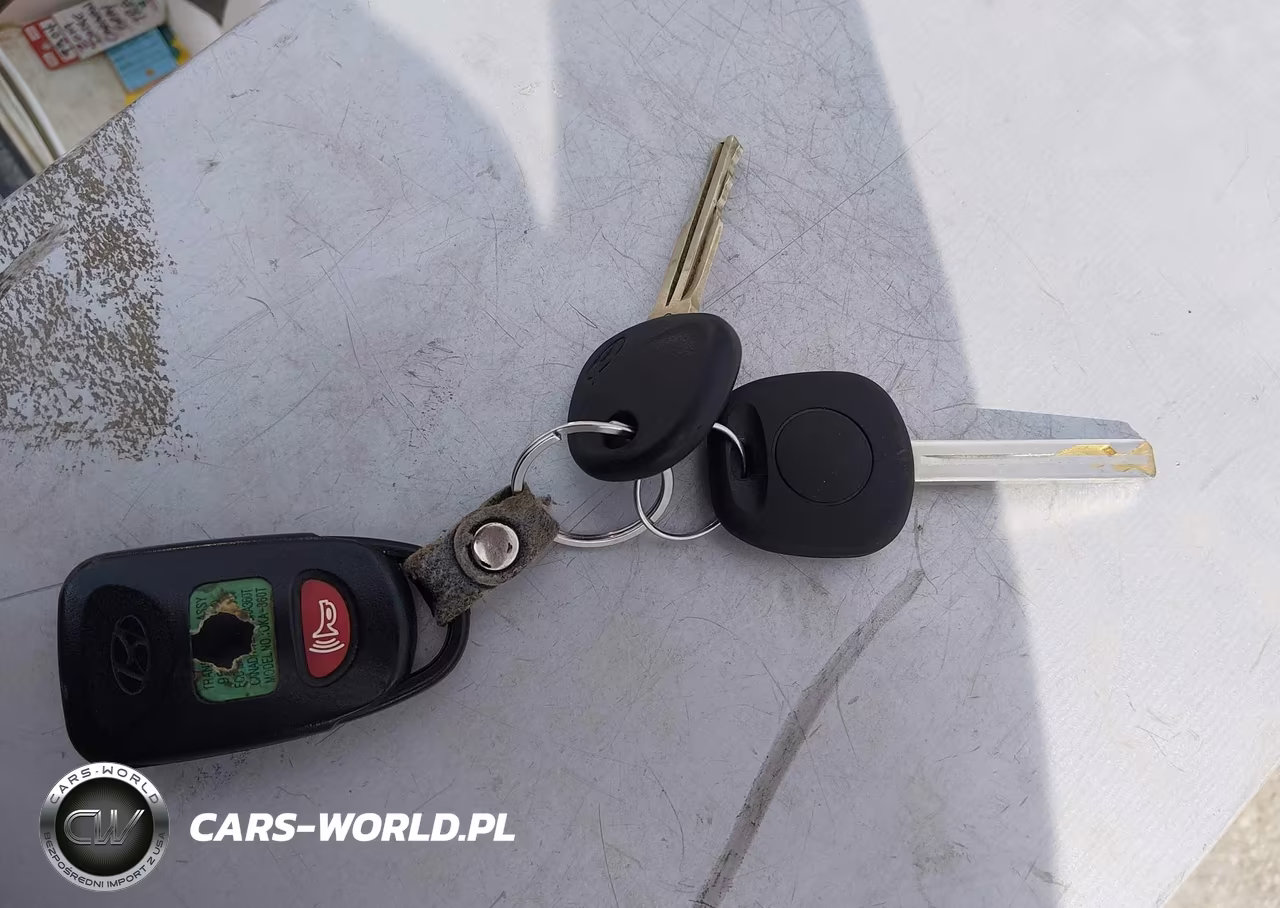 2012 Hyundai Elantra Limited (Ulsan Plant) VIN:KMHDH4AE5CU484106 - 11