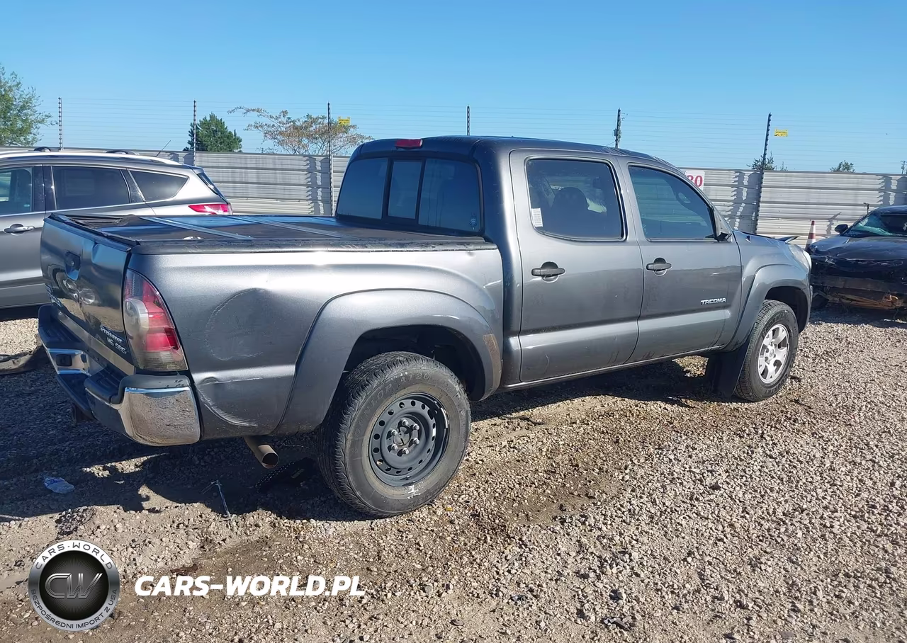 2011 Toyota Tacoma Prerunner V6 VIN:3TMJU4GN7BM115387 - 4