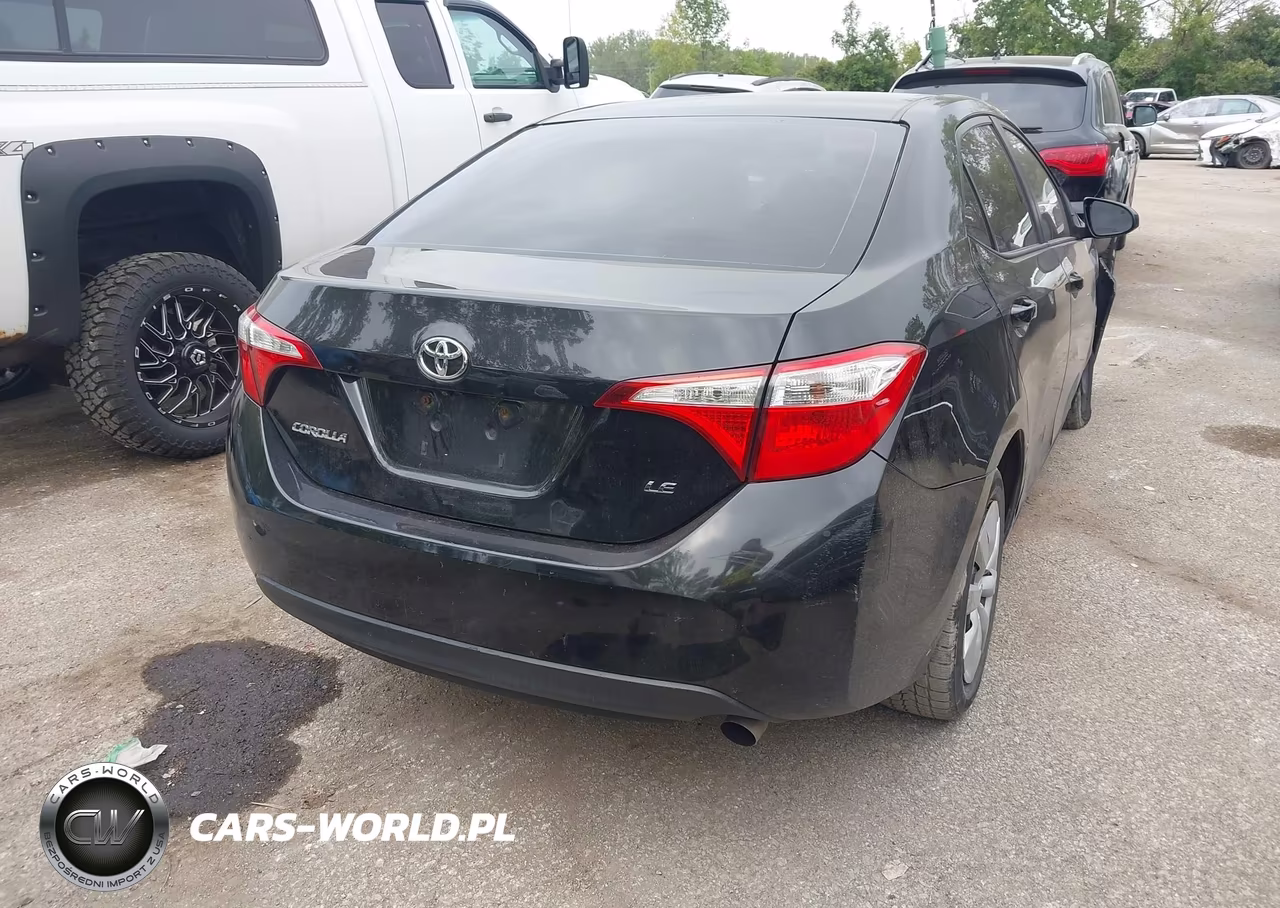 2016 Toyota Corolla Le VIN:2T1BURHE0GC487136 - 4