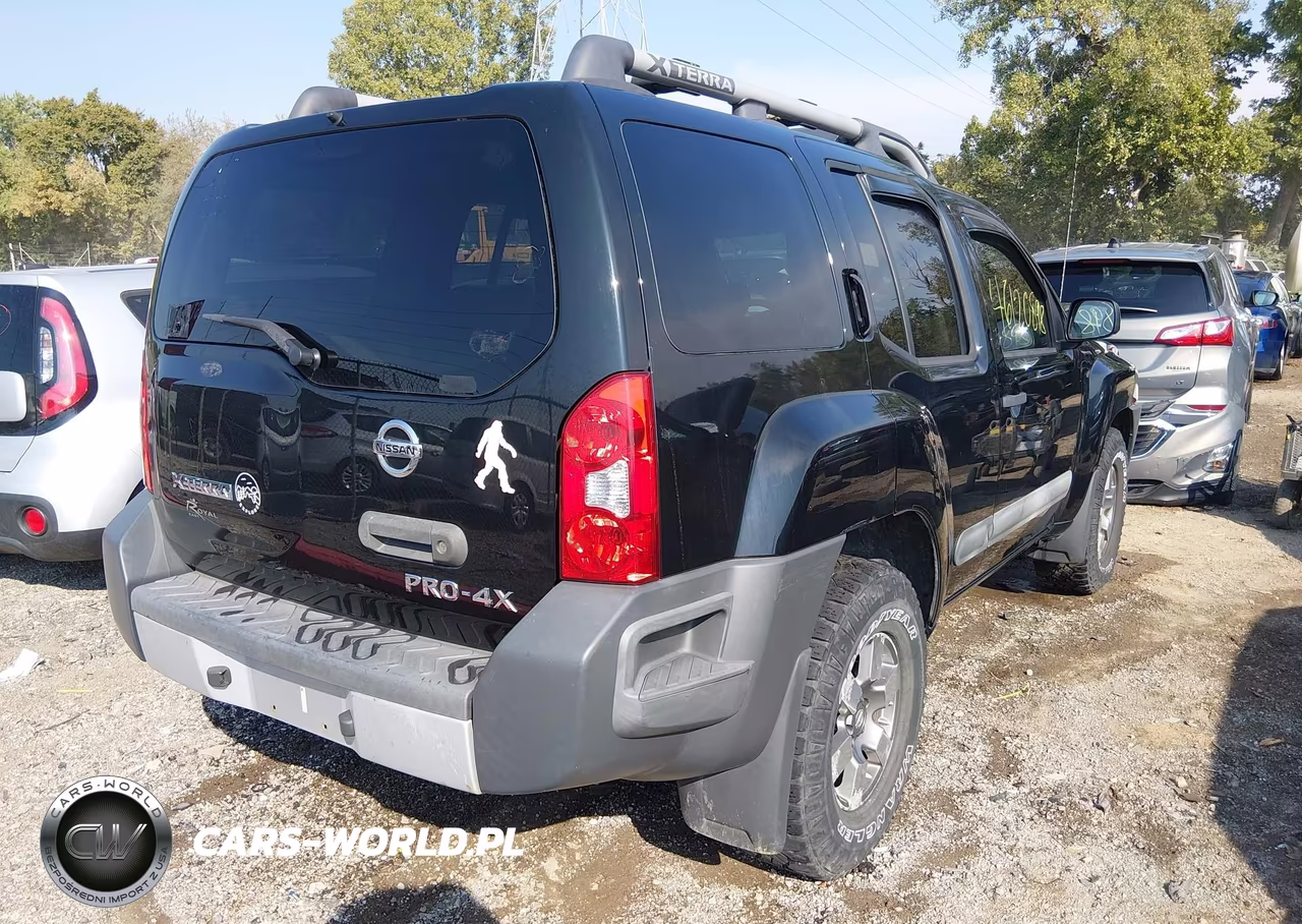 2011 Nissan Xterra Pro-4X VIN:5N1AN0NW3BC524694 - 4