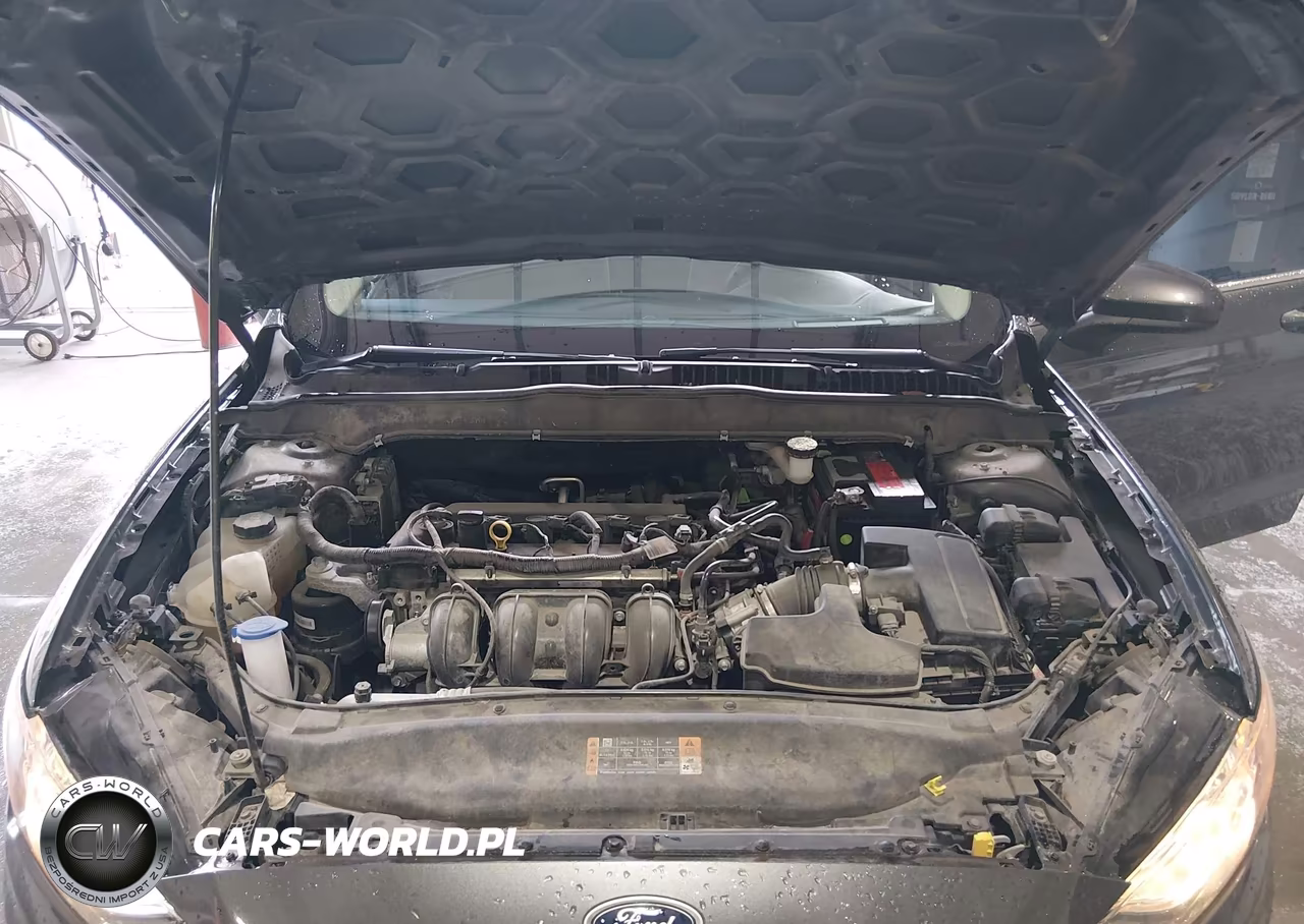 2020 Ford Fusion S VIN:3FA6P0G77LR245350 - 10