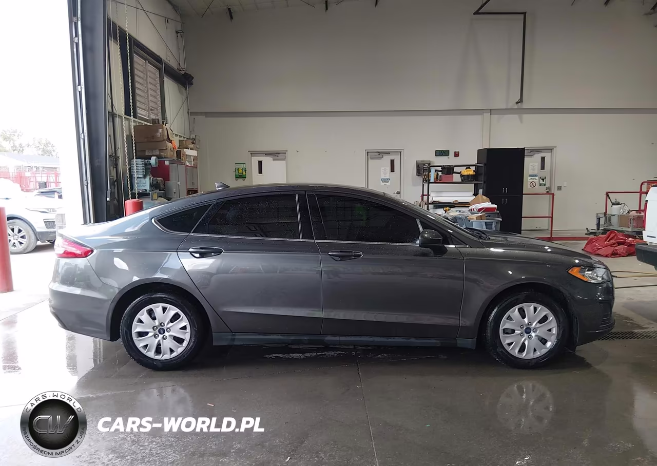 2020 Ford Fusion S VIN:3FA6P0G77LR245350 - 14