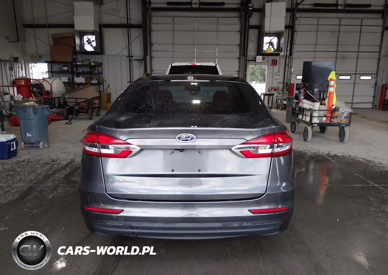 2020 Ford Fusion S VIN:3FA6P0G77LR245350 - 17