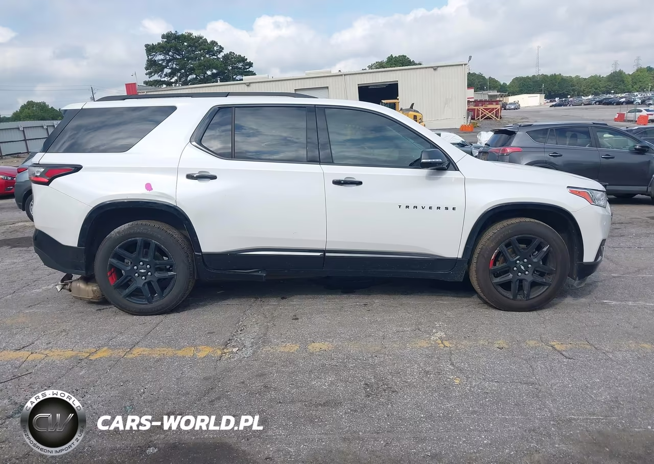 2020 Chevrolet Traverse Fwd Premier VIN:1GNERKKW2LJ157995 - 13