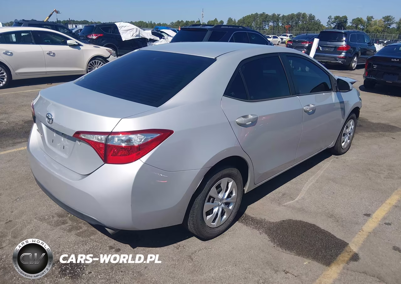 2016 Toyota Corolla L VIN:2T1BURHE7GC494701 - 4