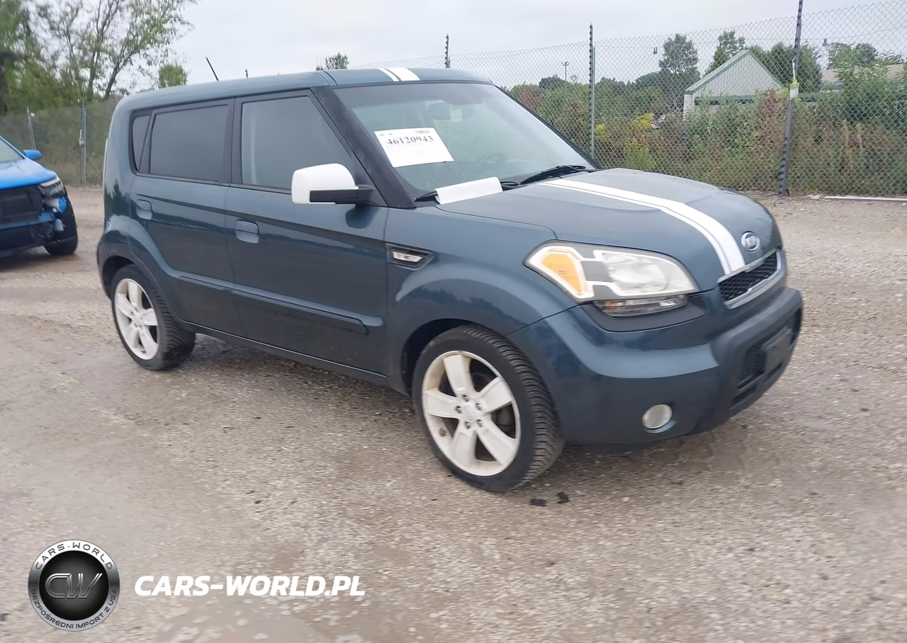 2010 Kia Soul +