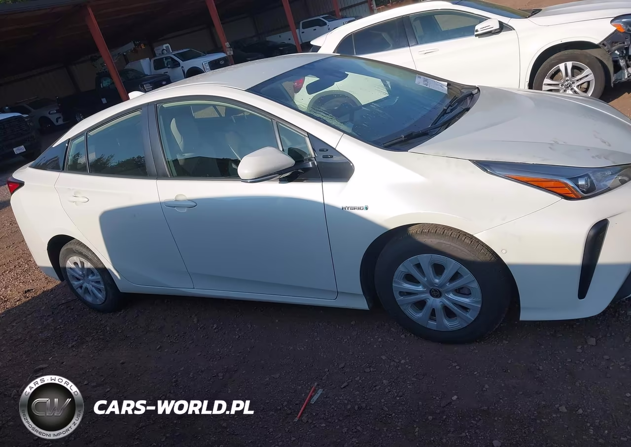 2020 Toyota Prius Le VIN:JTDKARFU9L3105529 - 13