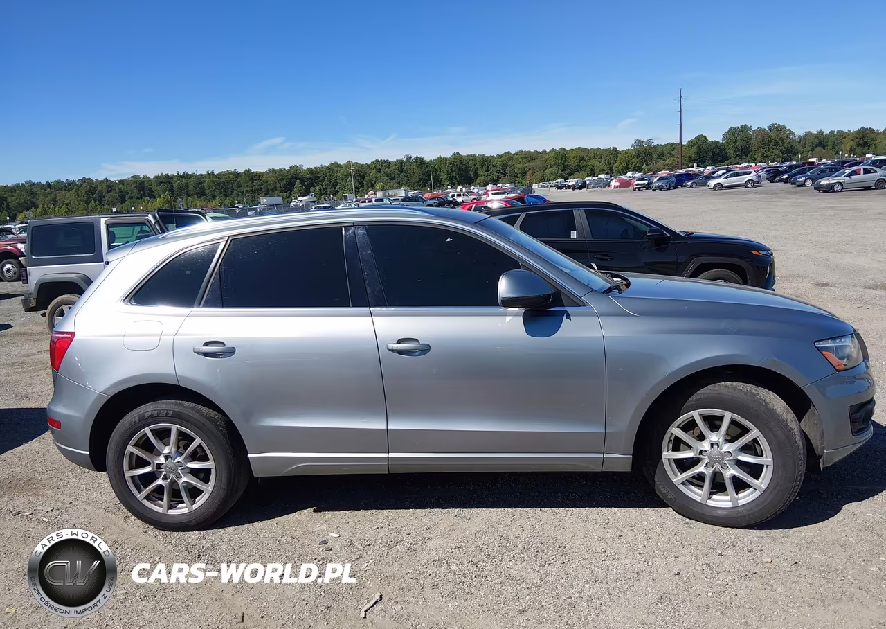 2011 Audi Q5 2.0T Premium VIN:WA1LFAFP6BA086153 - 13