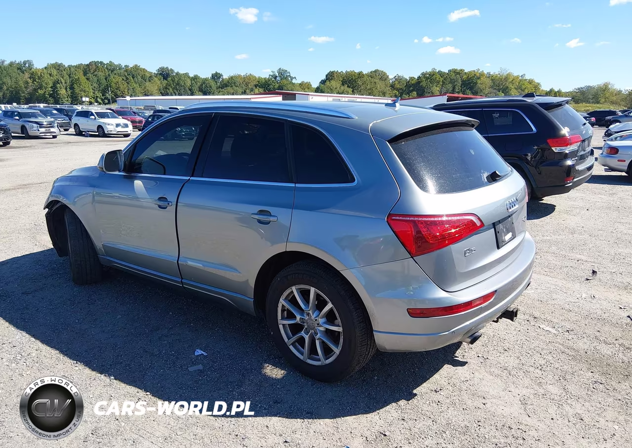 2011 Audi Q5 2.0T Premium VIN:WA1LFAFP6BA086153 - 3