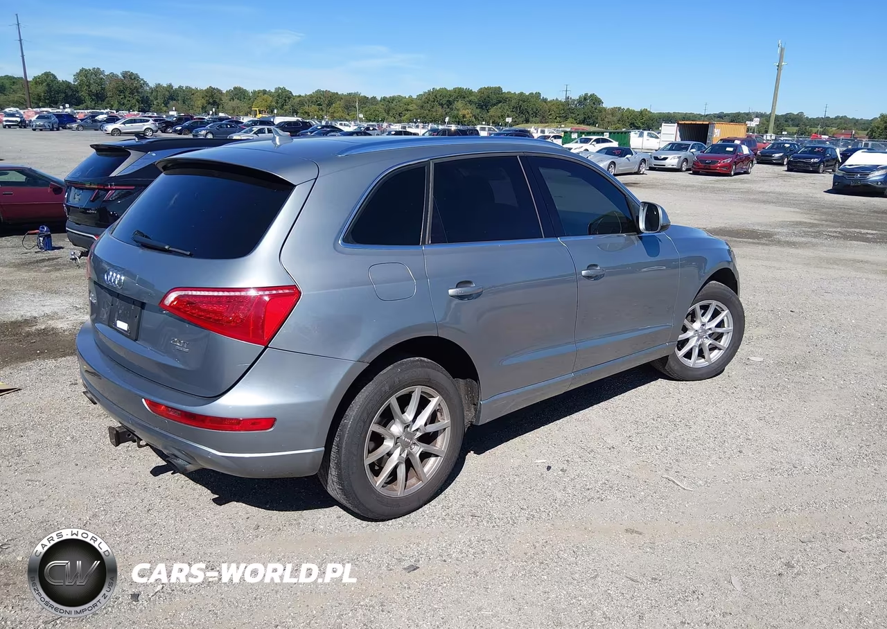 2011 Audi Q5 2.0T Premium VIN:WA1LFAFP6BA086153 - 4