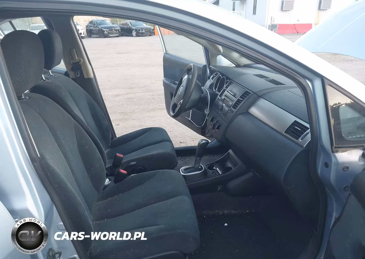 2011 Nissan Versa 1.8S VIN:3N1BC1CP4BL423638 - 5