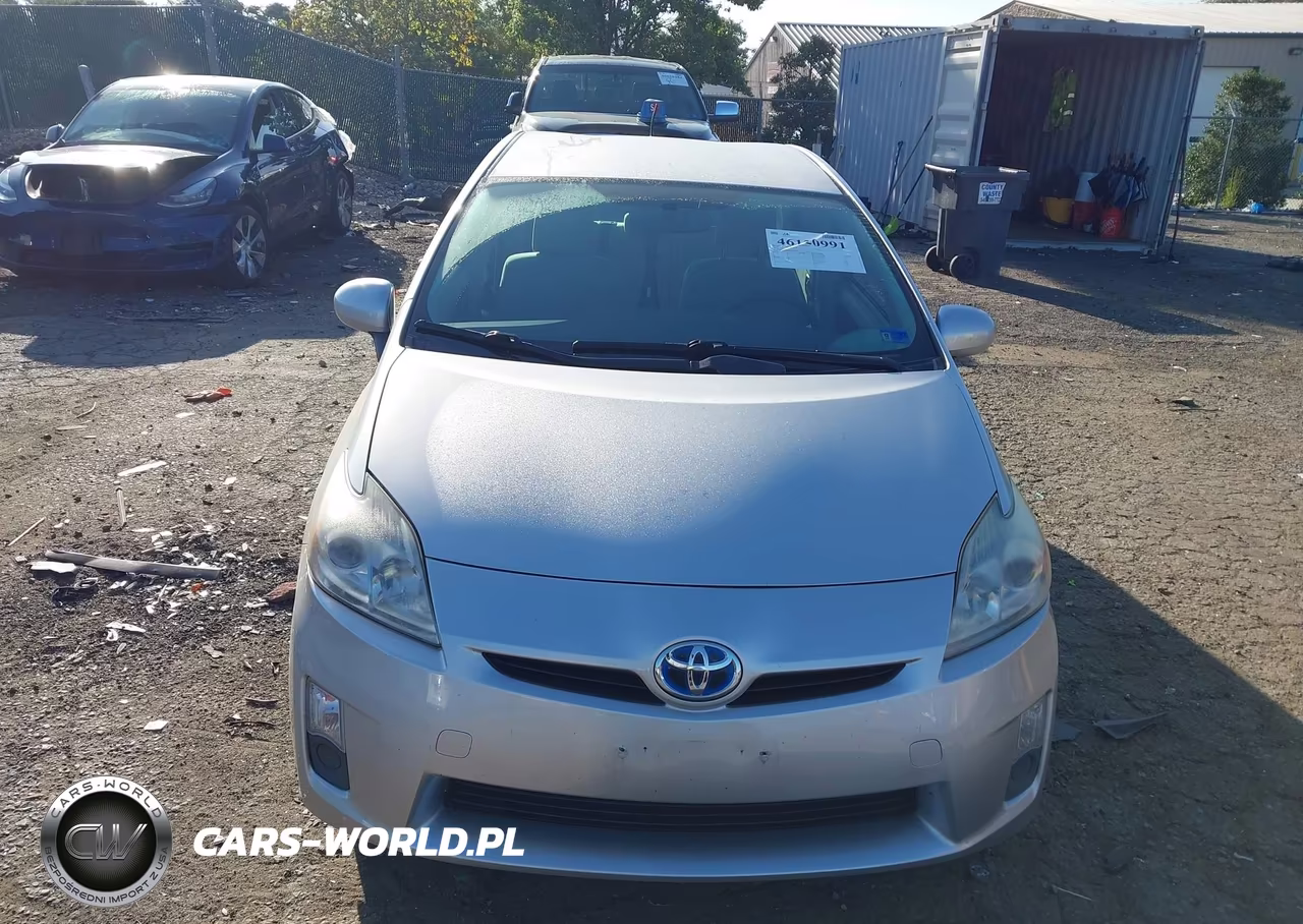 2011 Toyota Prius VIN:JTDKN3DU0B0320401 - 12