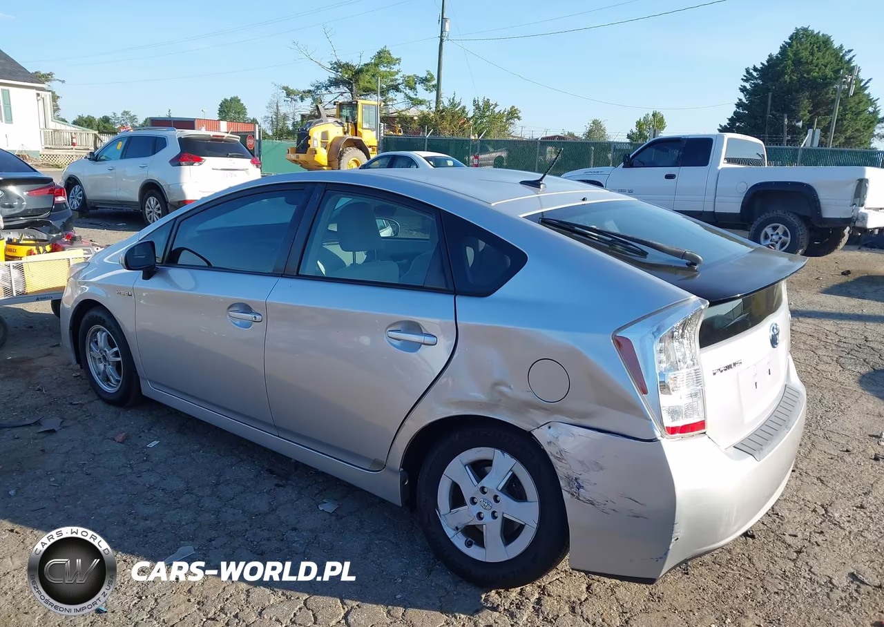 2011 Toyota Prius VIN:JTDKN3DU0B0320401 - 3