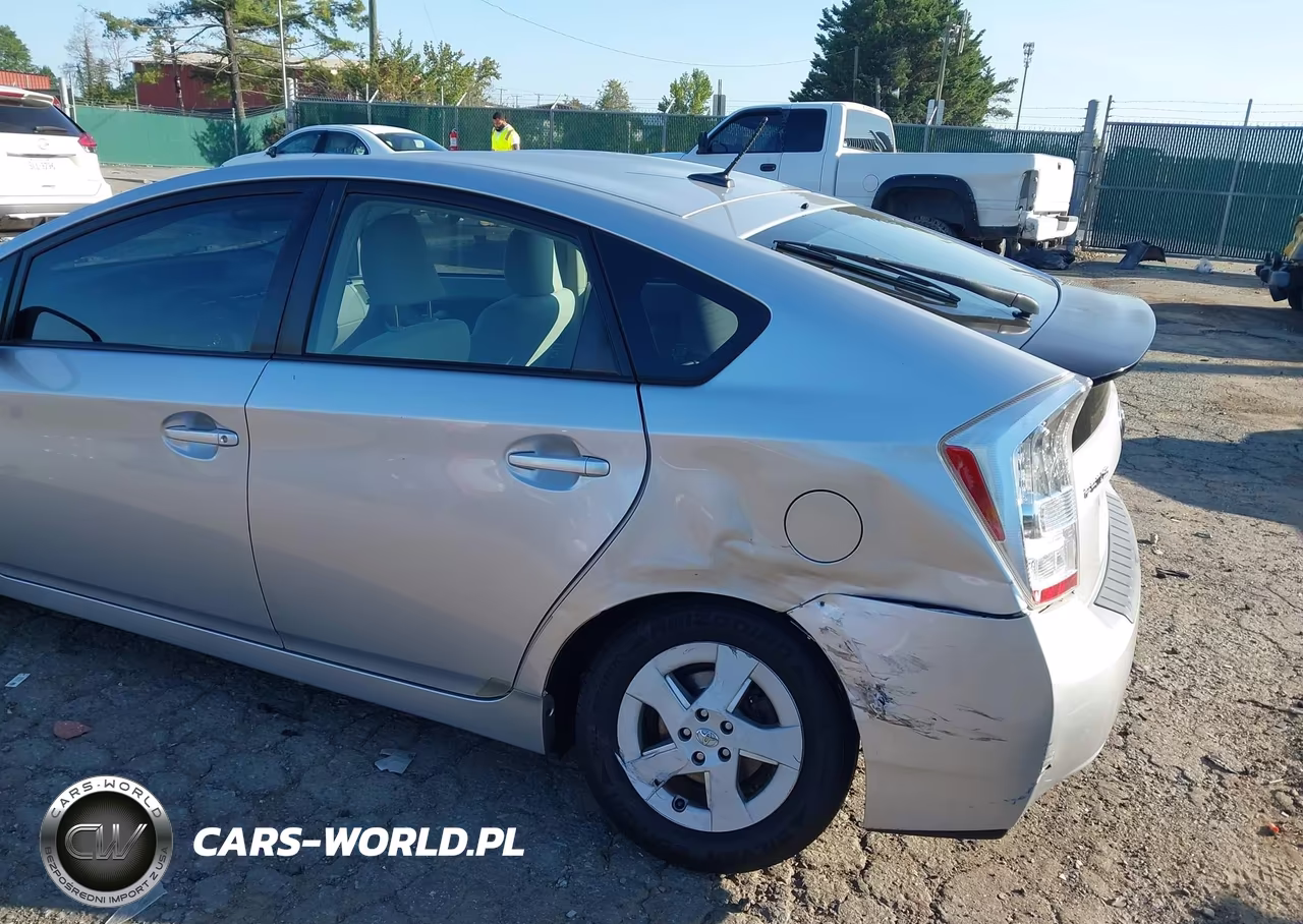 2011 Toyota Prius VIN:JTDKN3DU0B0320401 - 6