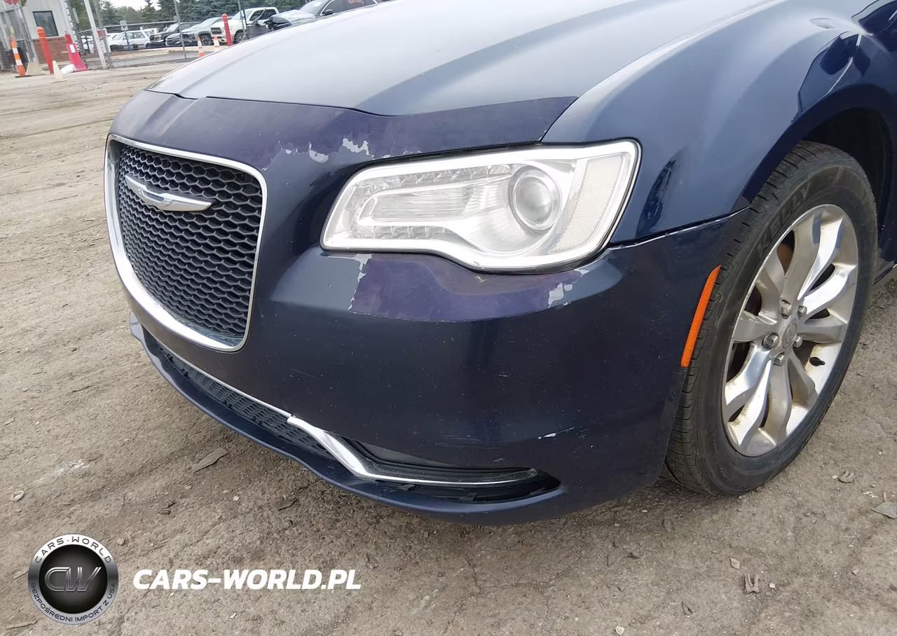 2016 Chrysler 300 Limited VIN:2C3CCARG2GH261568 - 6