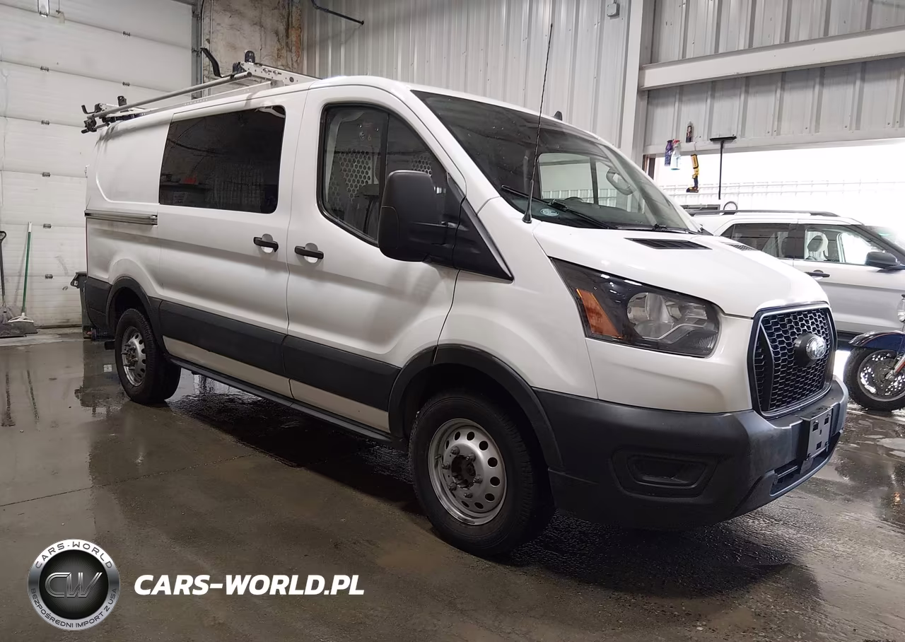2022 Ford Transit-150