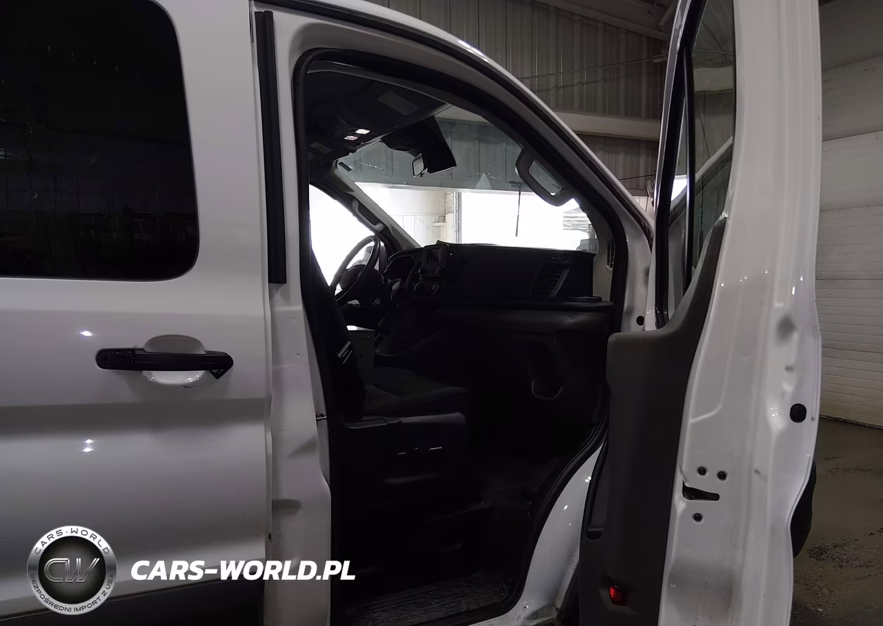 2022 Ford Transit-150 VIN:1FTYE2Y82NKA02614 - 5