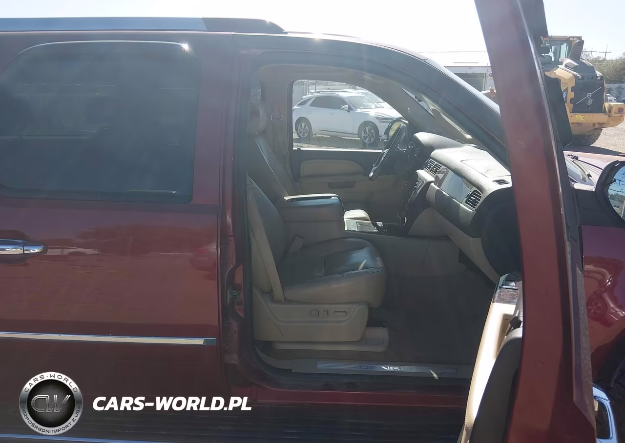 2010 GMC Yukon Xl 1500 Denali VIN:1GKUKMEFXAR220280 - 5