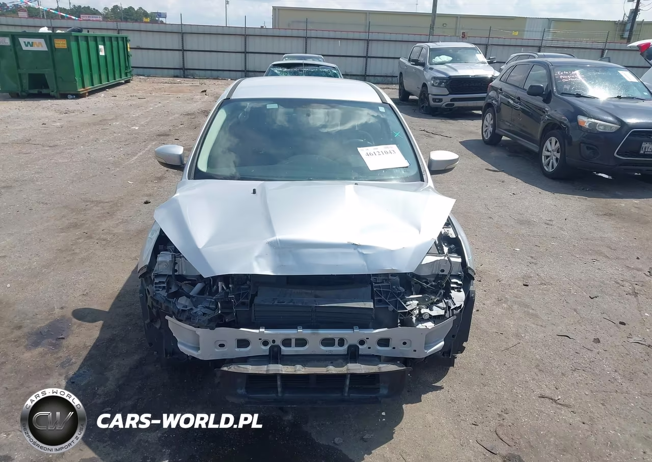2017 Ford Focus Se VIN:1FADP3F29HL328587 - 12