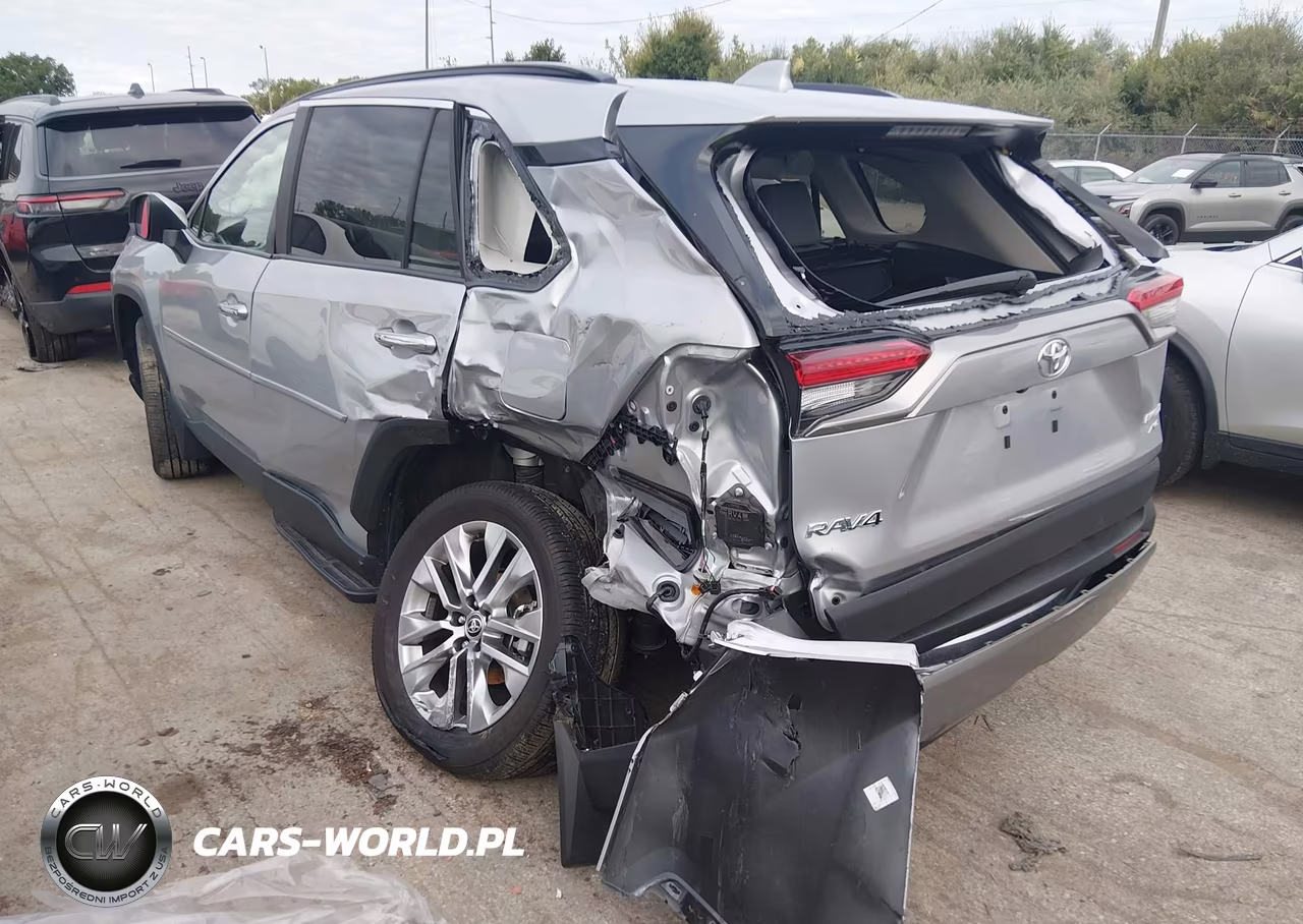 2025 Toyota Rav4 Limited VIN:2T3N1RFV8SW528085 - 3