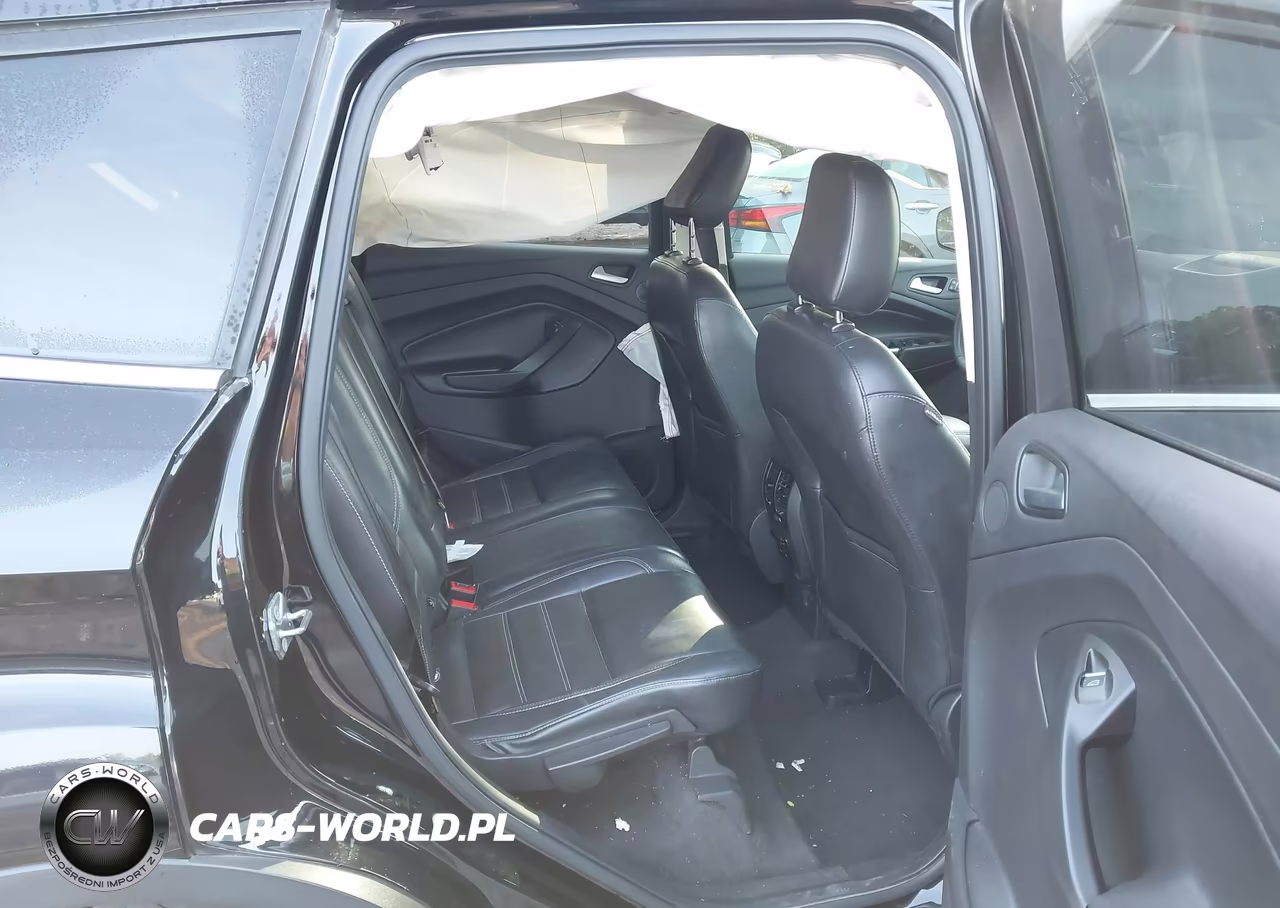 2018 Ford Escape Titanium VIN:1FMCU0J98JUB95141 - 8