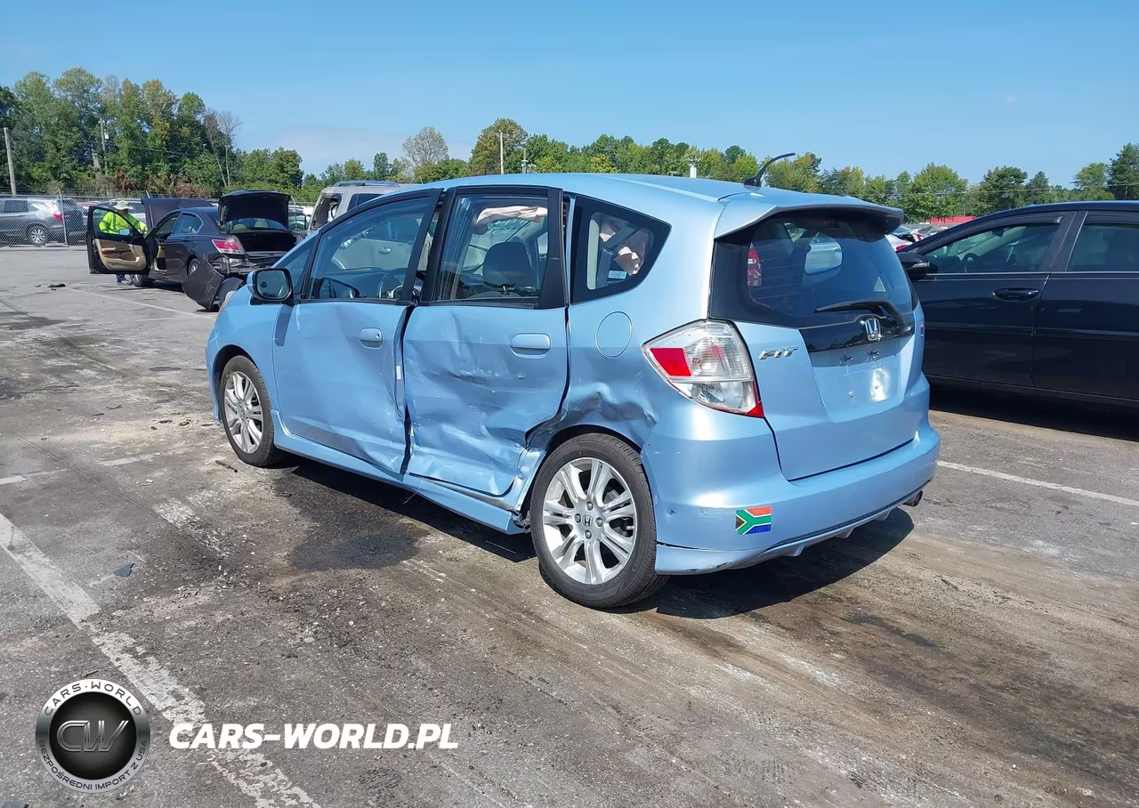 2009 Honda Fit Sport VIN:JHMGE88419S031618 - 3