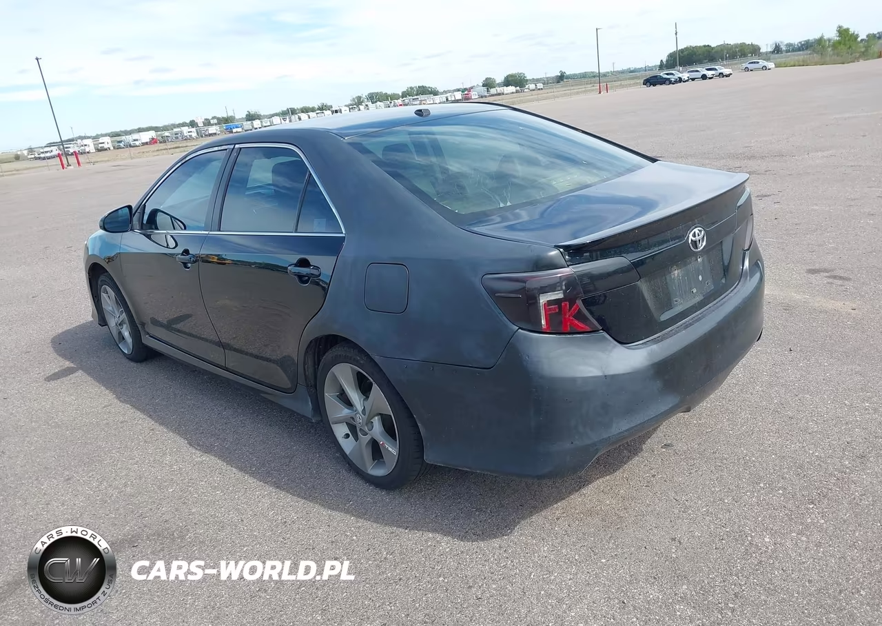 2012 Toyota Camry Se Limited Edition VIN:4T1BF1FK5CU197052 - 3