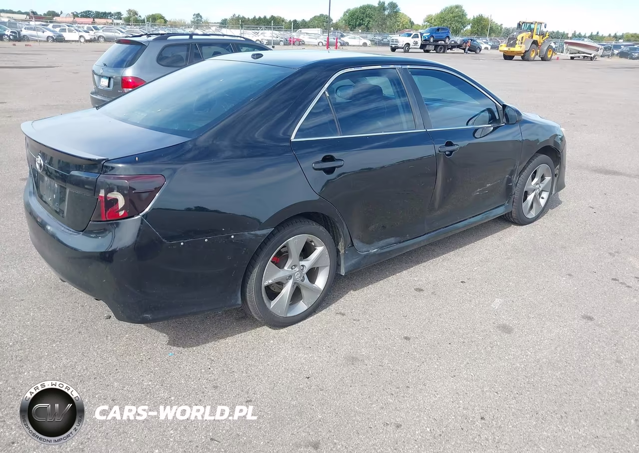 2012 Toyota Camry Se Limited Edition VIN:4T1BF1FK5CU197052 - 4