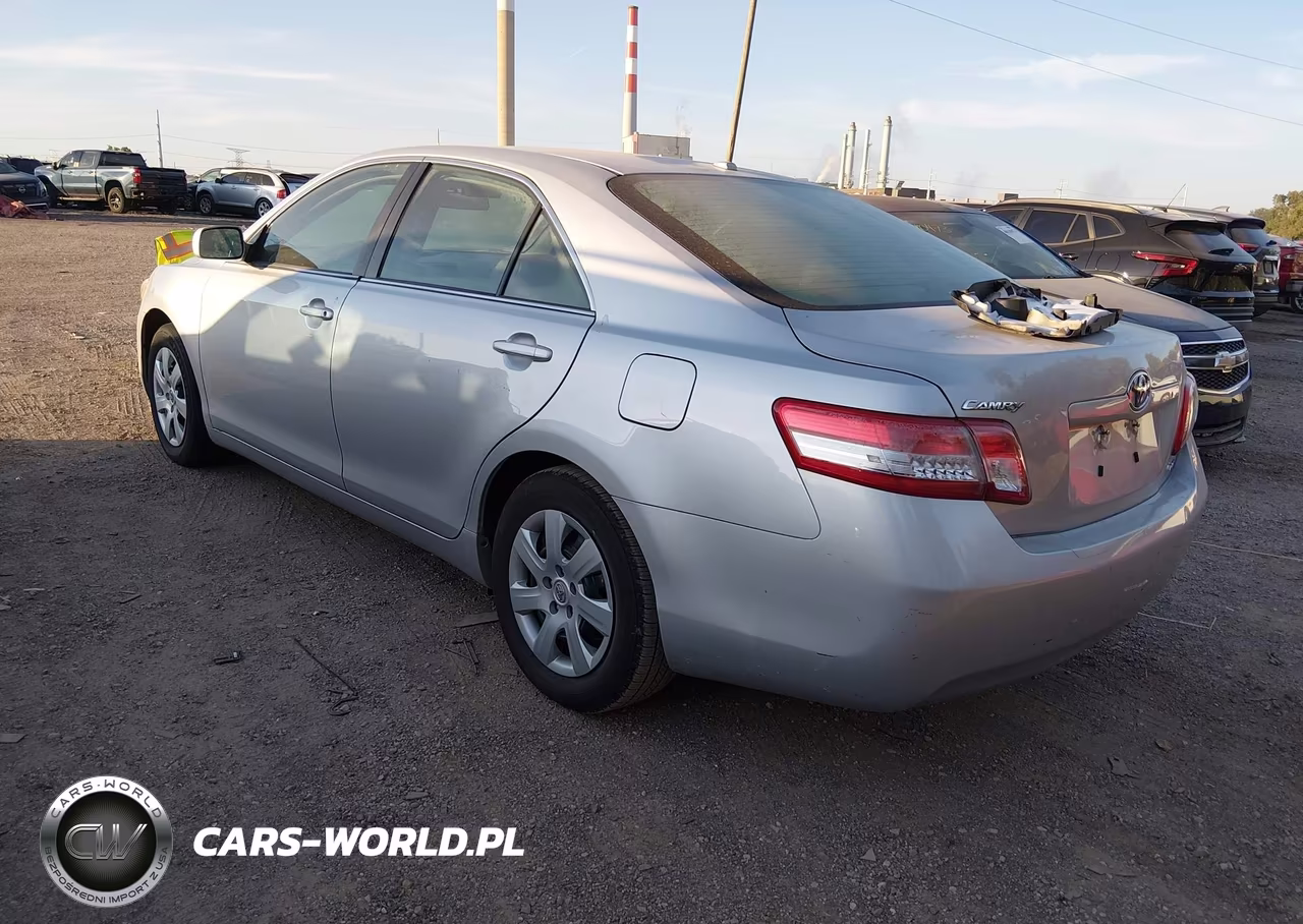 2010 Toyota Camry Le VIN:4T1BF3EKXAU095210 - 3
