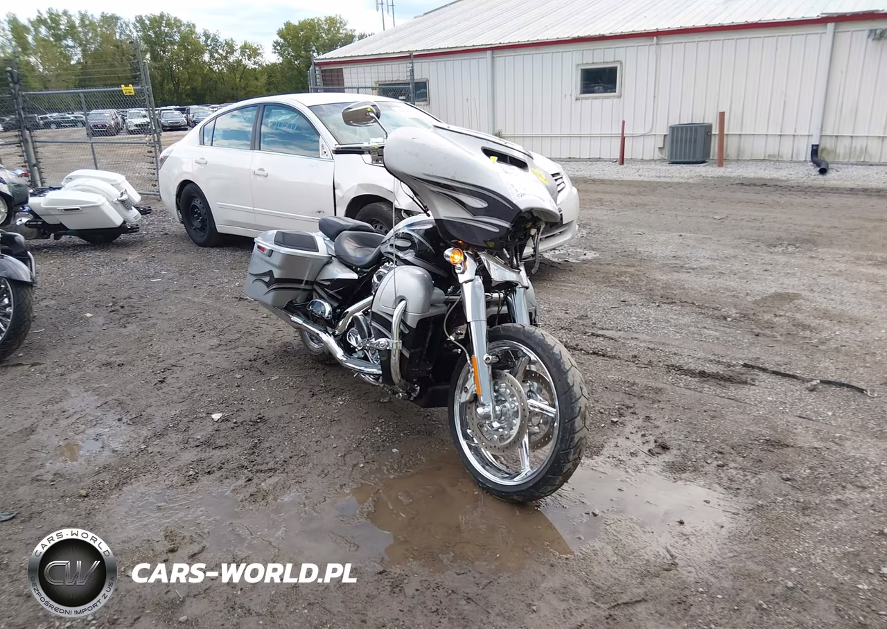 2015 Harley-Davidson Flhxse Cvo Street Glide