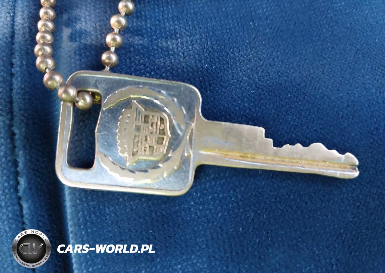 1985 Cadillac Seville VIN:1G6KS698XFE835228 - 11