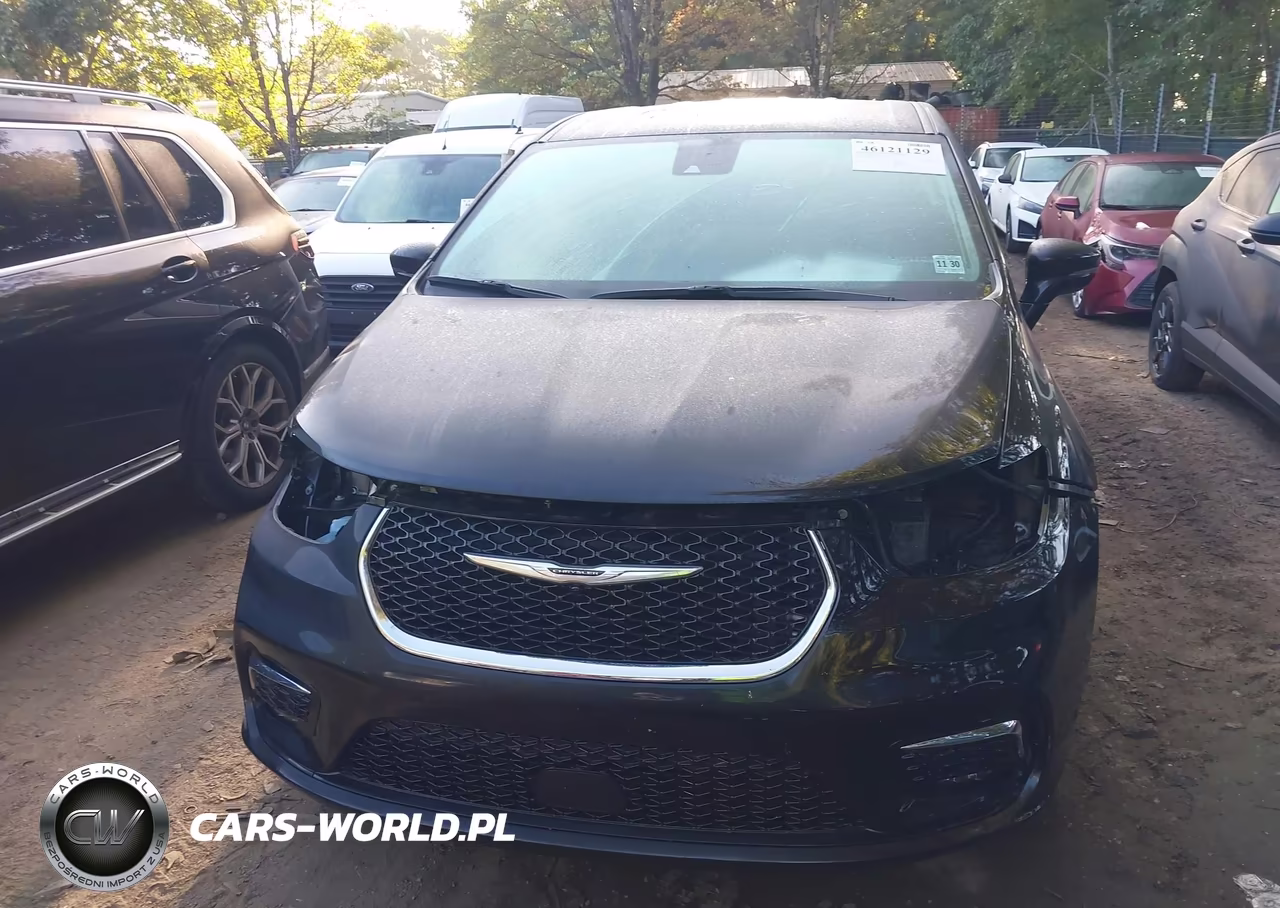 2026 Chrysler Pacifica Select VIN:2C4RC1BG7TR191490 - 12