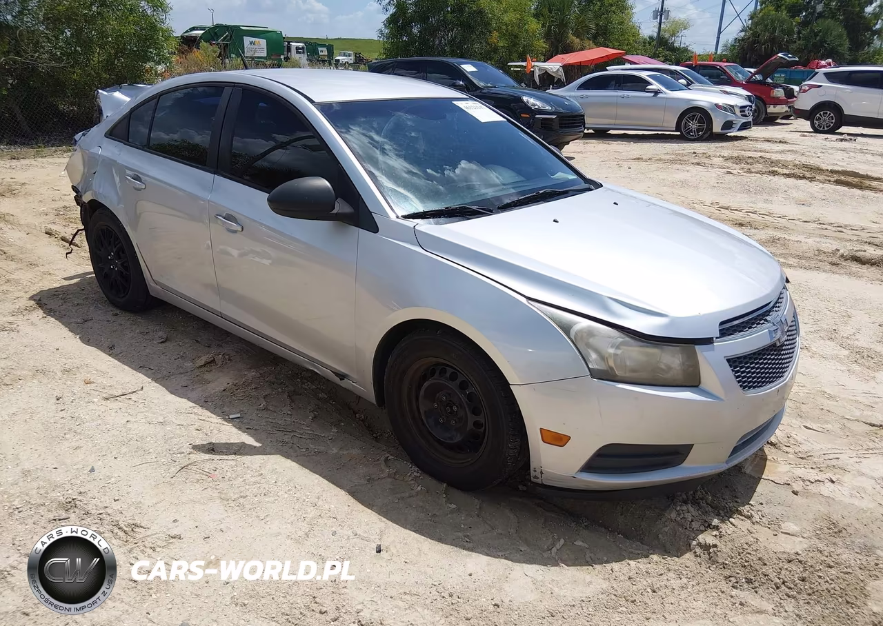 2013 Chevrolet Cruze Ls Auto VIN:1G1PA5SH0D7255099 - 1