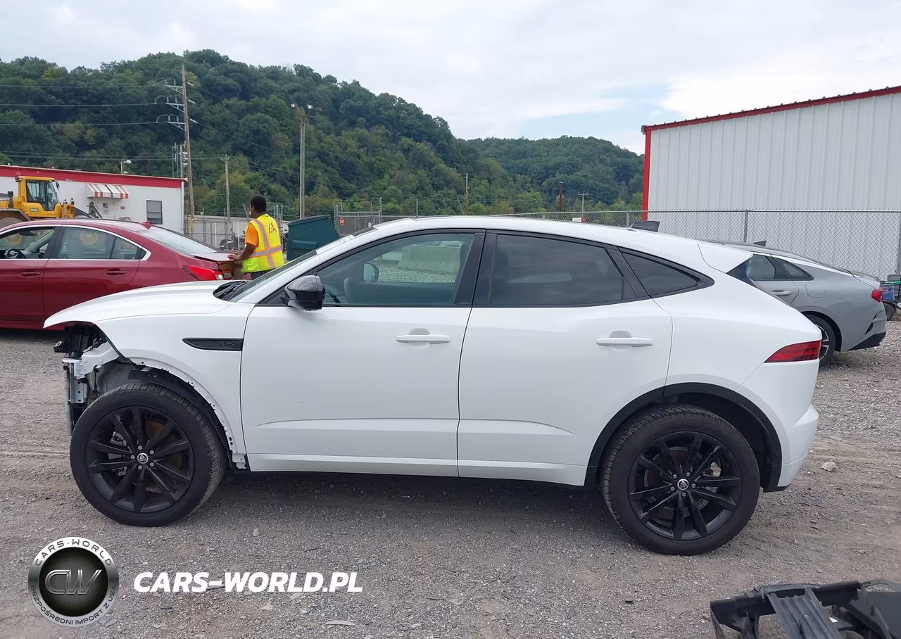 2024 Jaguar E-Pace R-Dynamic Se P250 Awd Automatic VIN:SADFL2FX0R1049356 - 15
