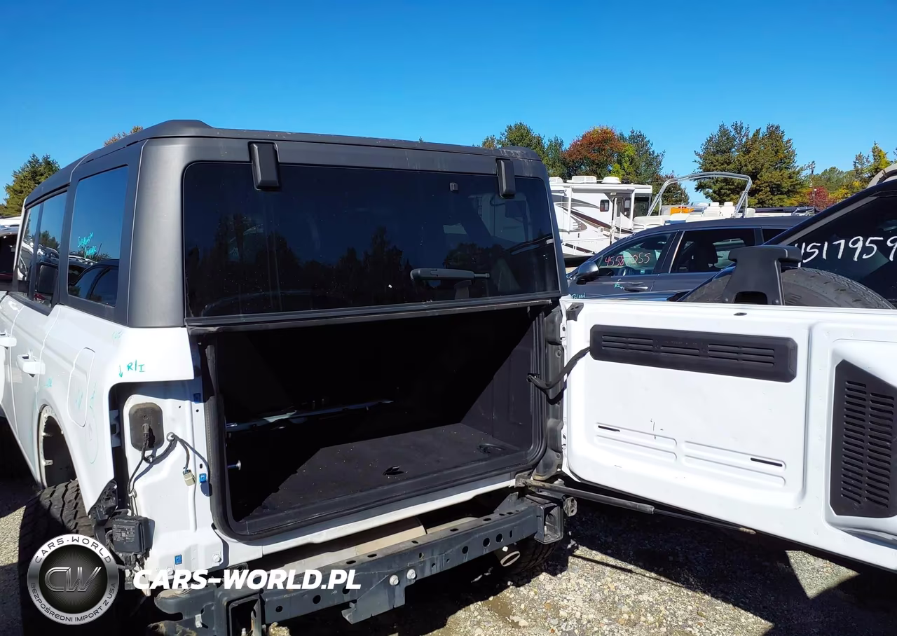 2024 Ford Bronco Outer Banks VIN:1FMDE8BH0RLA72442 - 12