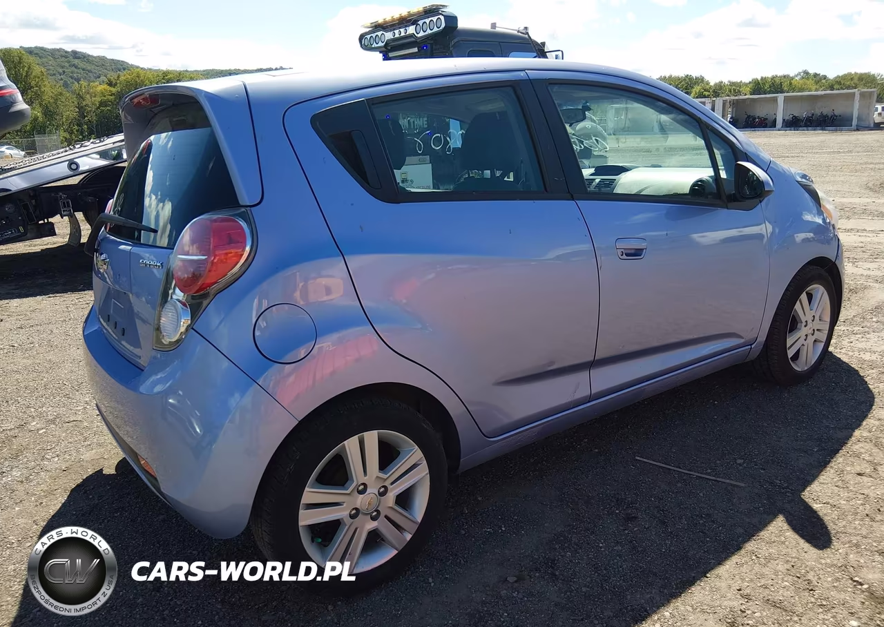 2015 Chevrolet Spark Ls Cvt VIN:KL8CB6S91FC737262 - 4