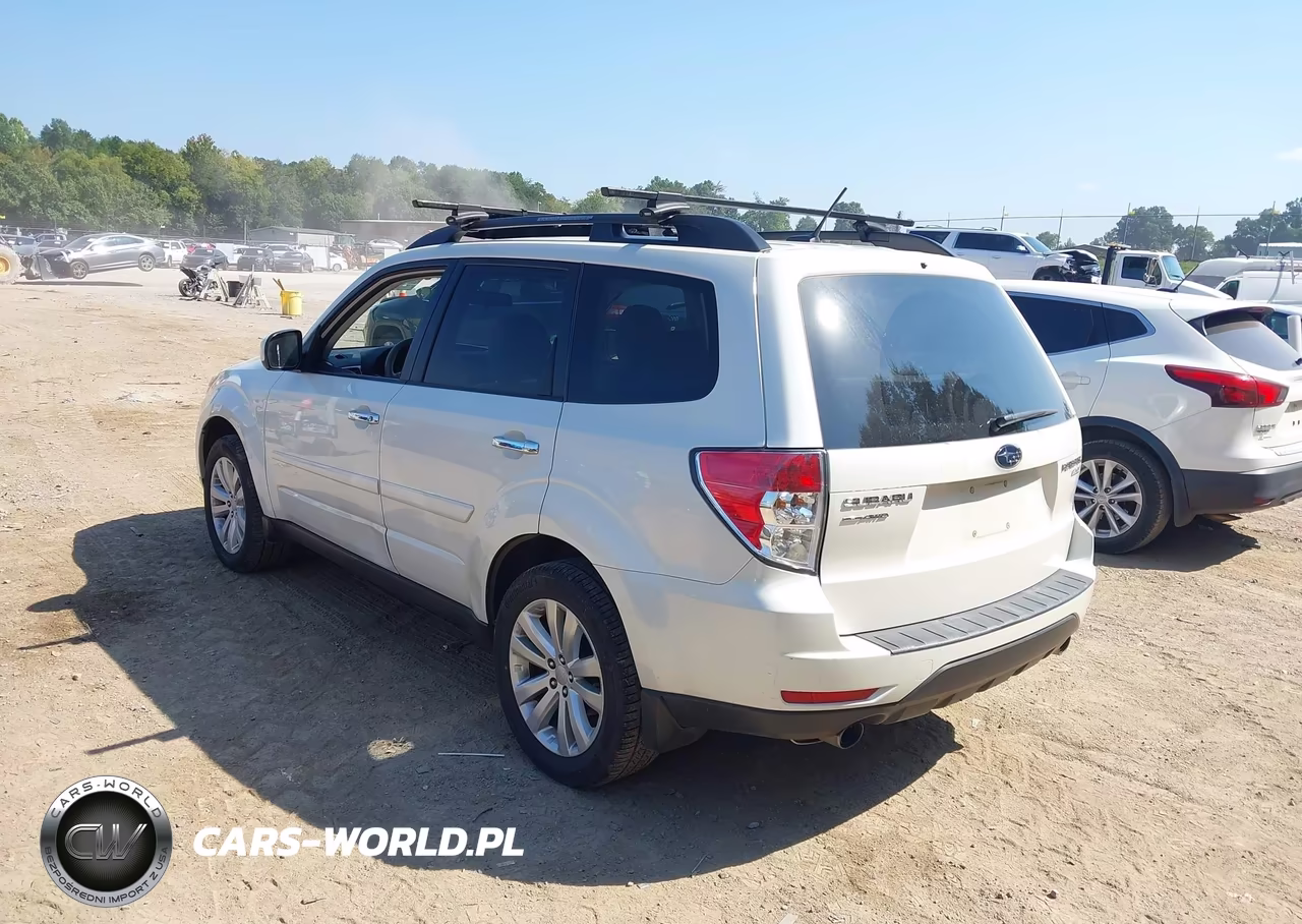 2012 Subaru Forester 2.5X Premium VIN:JF2SHADC0CG445718 - 3