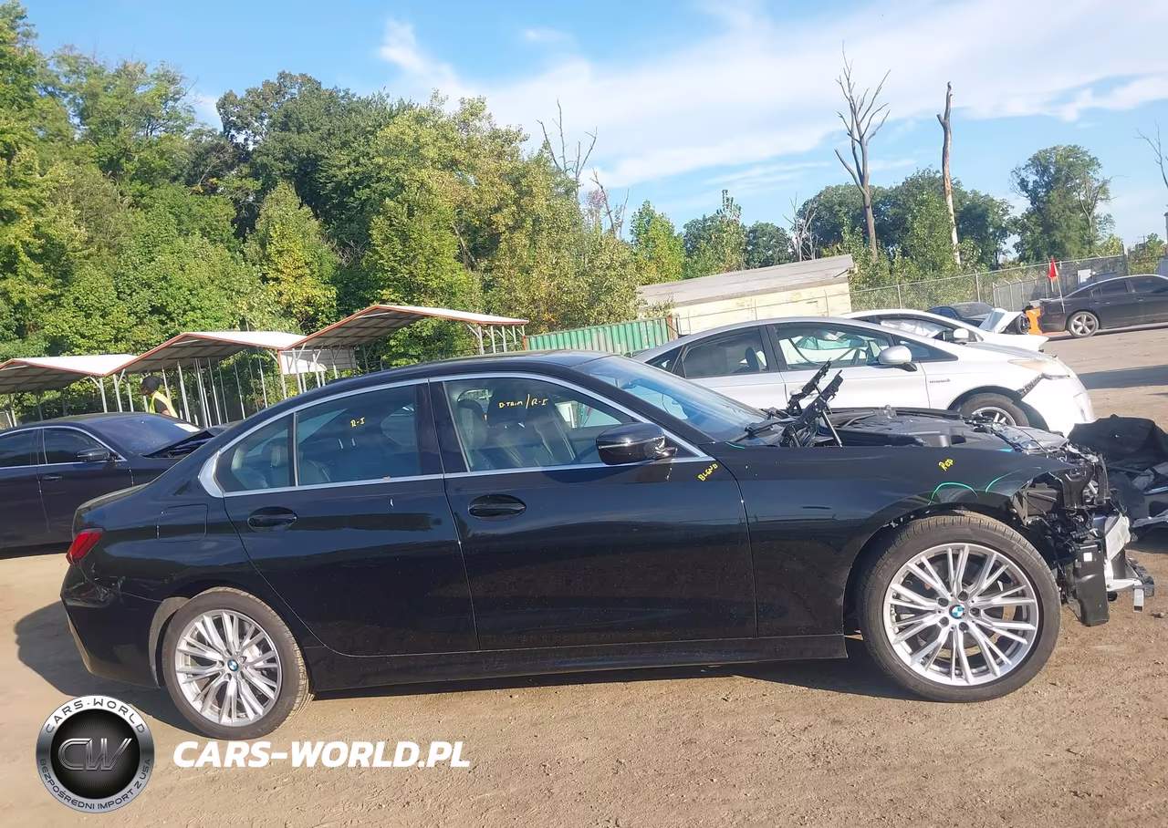 2024 BMW 330I xDrive VIN:3MW89FF00R8E56874 - 13