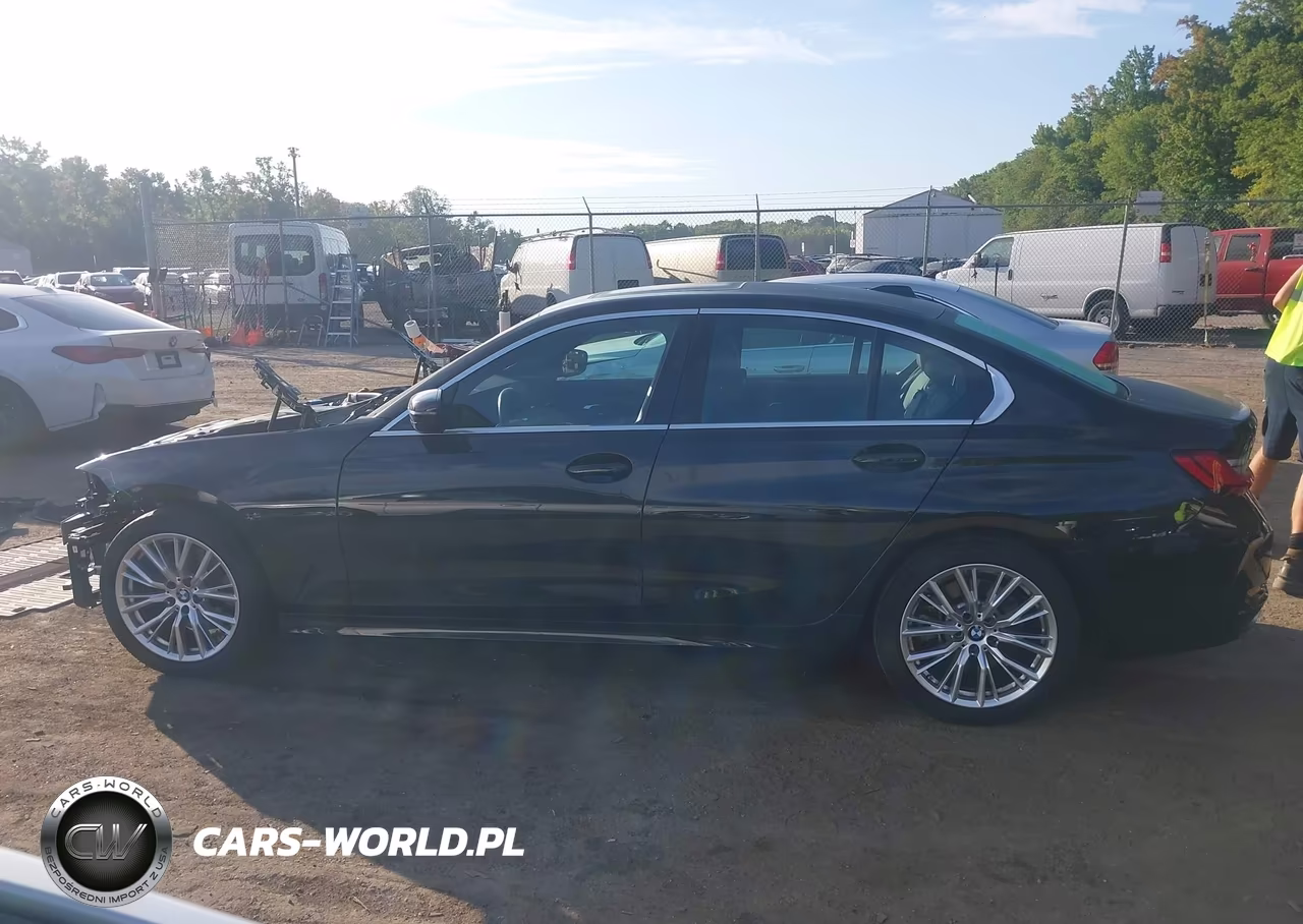 2024 BMW 330I xDrive VIN:3MW89FF00R8E56874 - 14